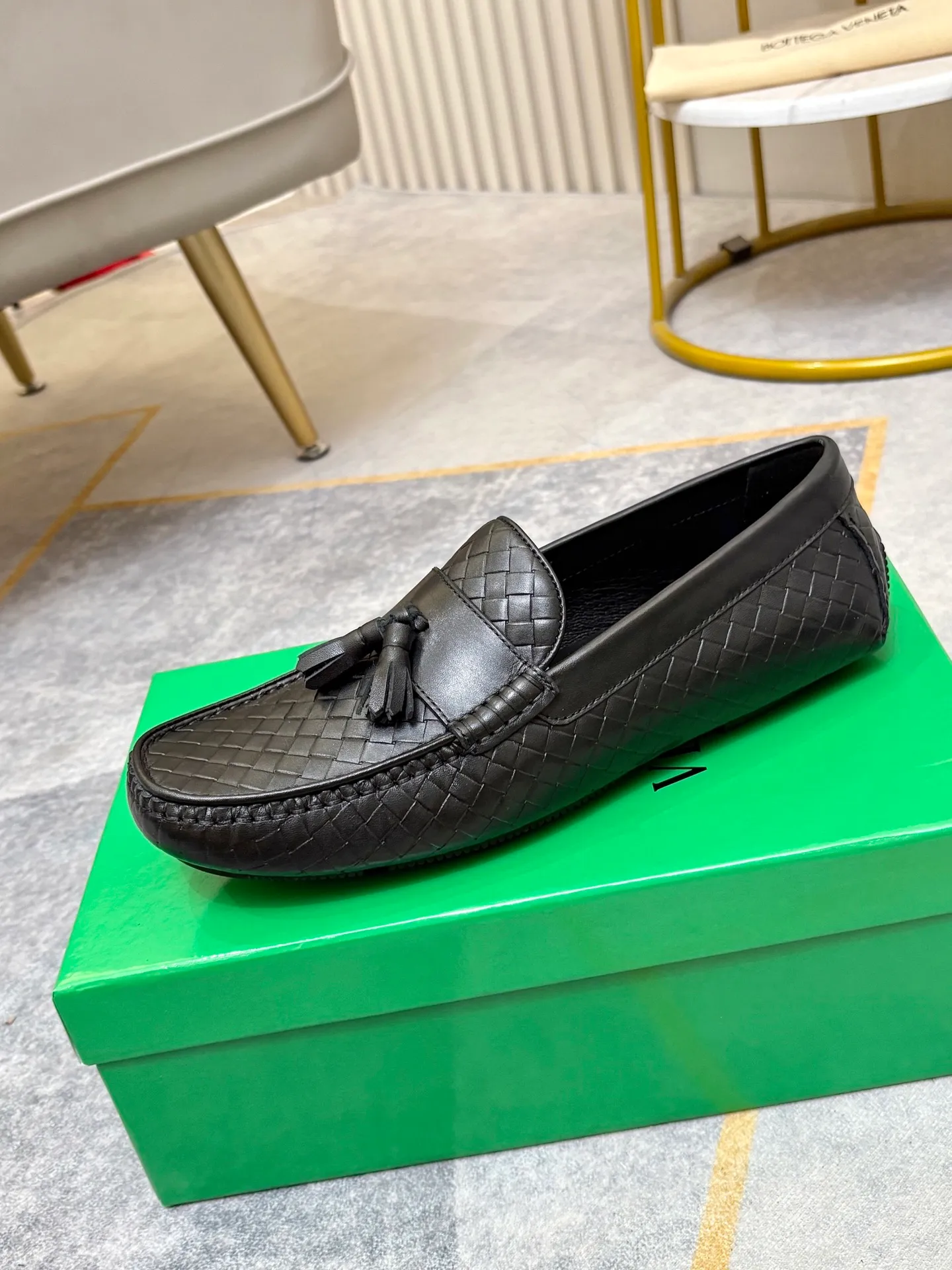 P420💰 (Niu Li + Niu Pad) [BV] The latest hot style‼ ️Casual men's shoes, uppers imported first-layer cowhide ➕Full imported cowhide lining✔️Exquisite workmanship, excellent foot feel, special rubber soles✔️, cool and fashionable, the latest fashion, fashionable outsole, hurry up.  Code number: 38-44 (can be customized to 37.45, non-refundable)